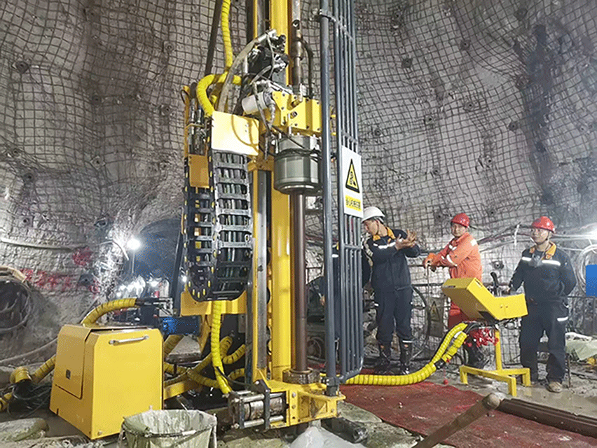 tunnel-drill-rig2.gif
